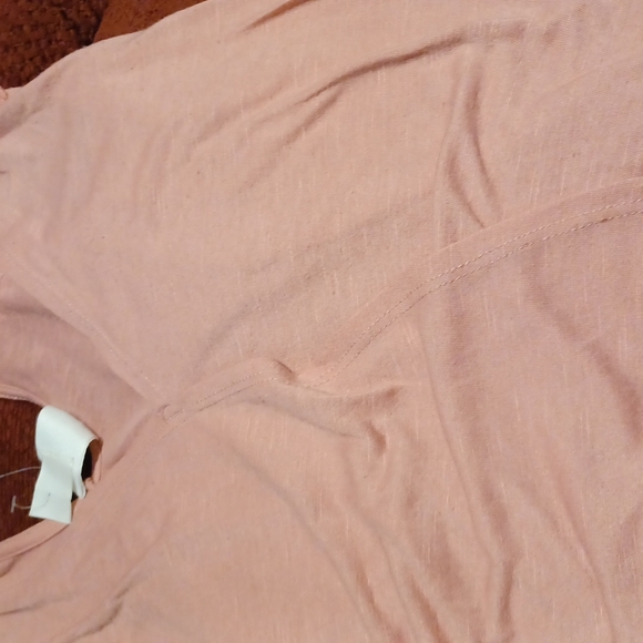 Top - Picture 3 of 4